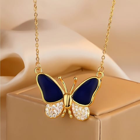 قلادة الفراشة المتغيرة اللون