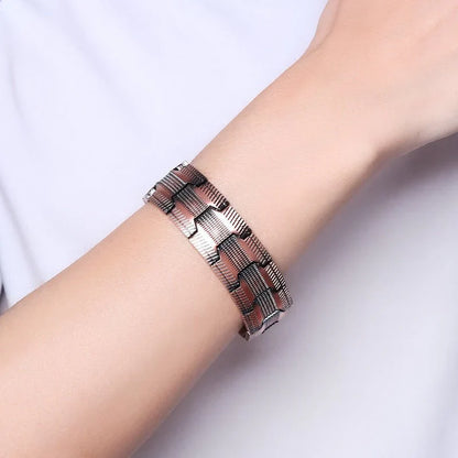 Premium Magnetic Copper Bracelet – Health, Energy & Balance Support